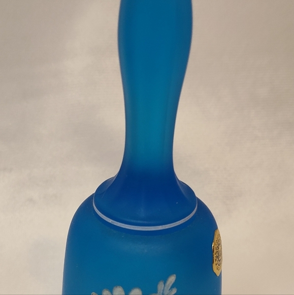 Westmoreland Blue Satin Glass Hand-Painted Bell W Label Vintage - Picture 4 of 5
